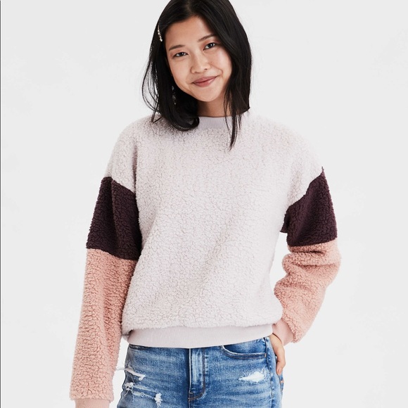 AE Fuzzy Sherpa Color Block Crew Neck Sweatshirt - Picture 1 of 7